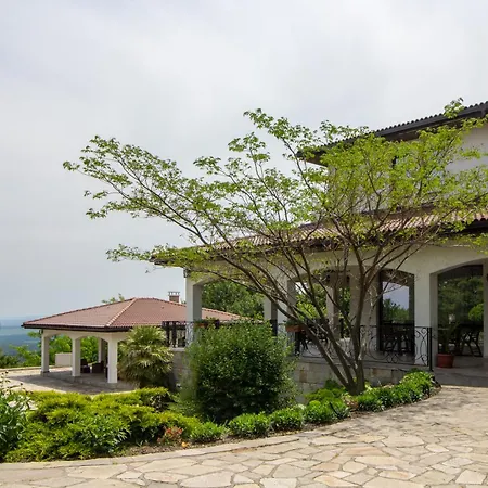 белисима, Bellissima