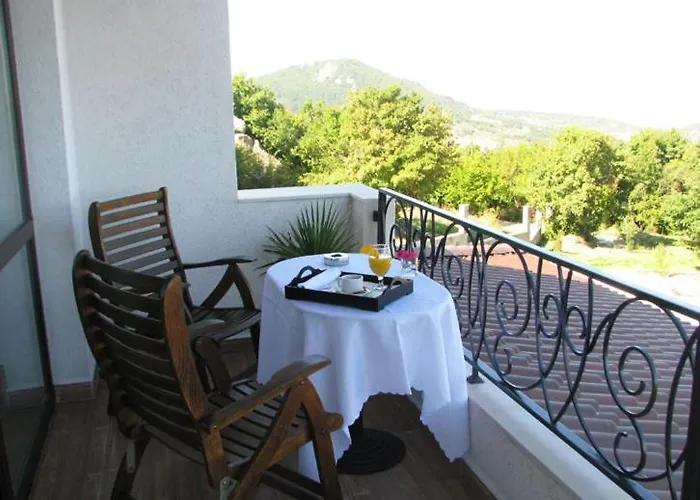 белисима, Bellissima Πανσιόν *