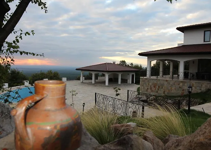 белисима, Bellissima Πανσιόν Bryastovo (Haskovo)